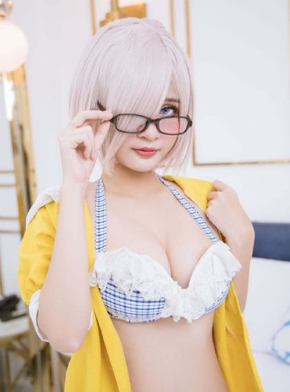 国产女人18毛片水真多1_720手机在线看