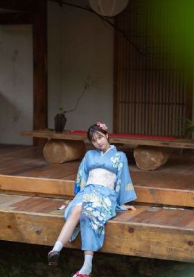 年轻的邻居女教师3_1080P天堂在线