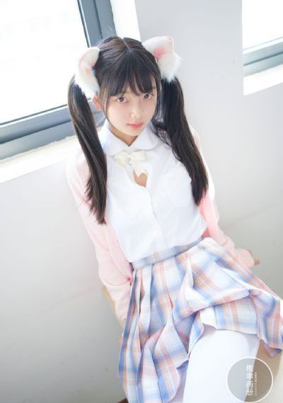 韩国电影年轻的女教师_BD电影在线看