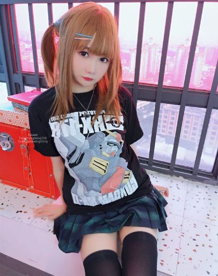 三个老头一起吃波多野结衣_1080神马影院手机在线